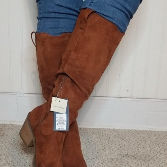 Women's Lainee Heeled Scrunch Fashion Boots Universal Thread brown/barb - Picture 5 of 16